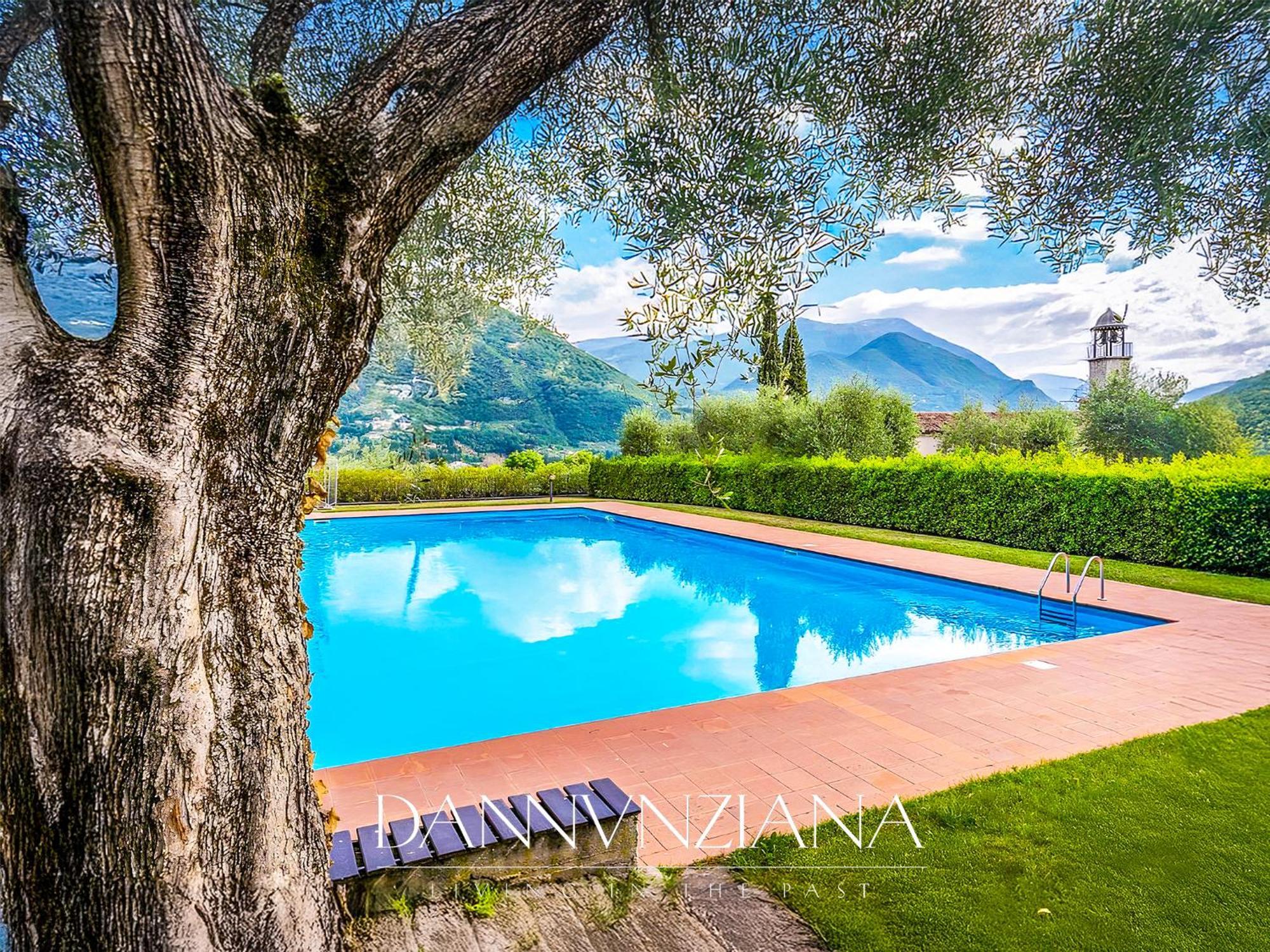 Dannunziana With Shared Pool - Salo - Garda Lake 圣菲利斯·德尔·贝纳茨 外观 照片